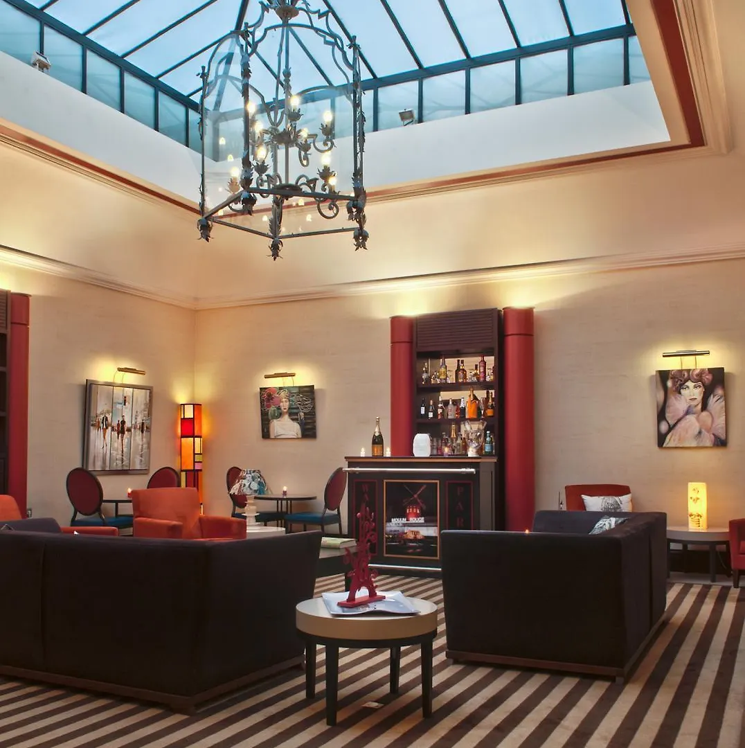 Hôtel Waldorf Trocadéro Tour Eiffel Parigi
