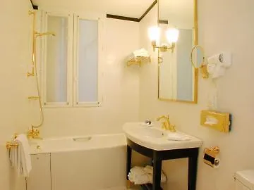 Hotel Hôtel Waldorf Trocadéro Tour Eiffel Parigi