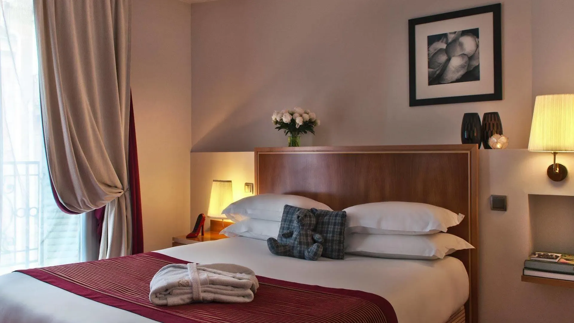 Hôtel Waldorf Trocadéro Tour Eiffel Parigi